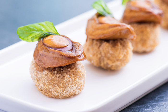 荔蓉鮑魚酥 Baked Abalone Puff with Taro Crust_h