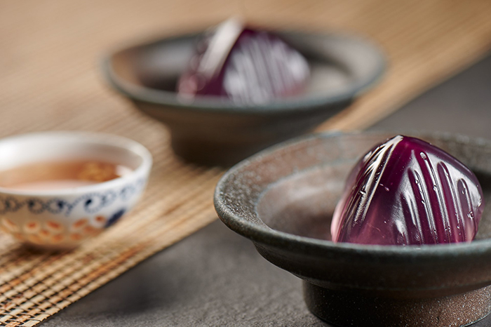 008 Kowloon Shangri-La - Shang Palace - Purple sweet potato crystal dumplings (3 pcs) - horizontal