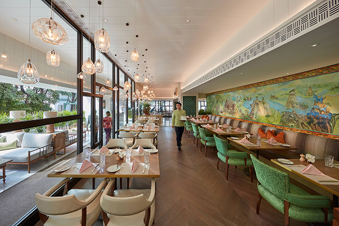 bangkok-19-the-verandah-interior-1