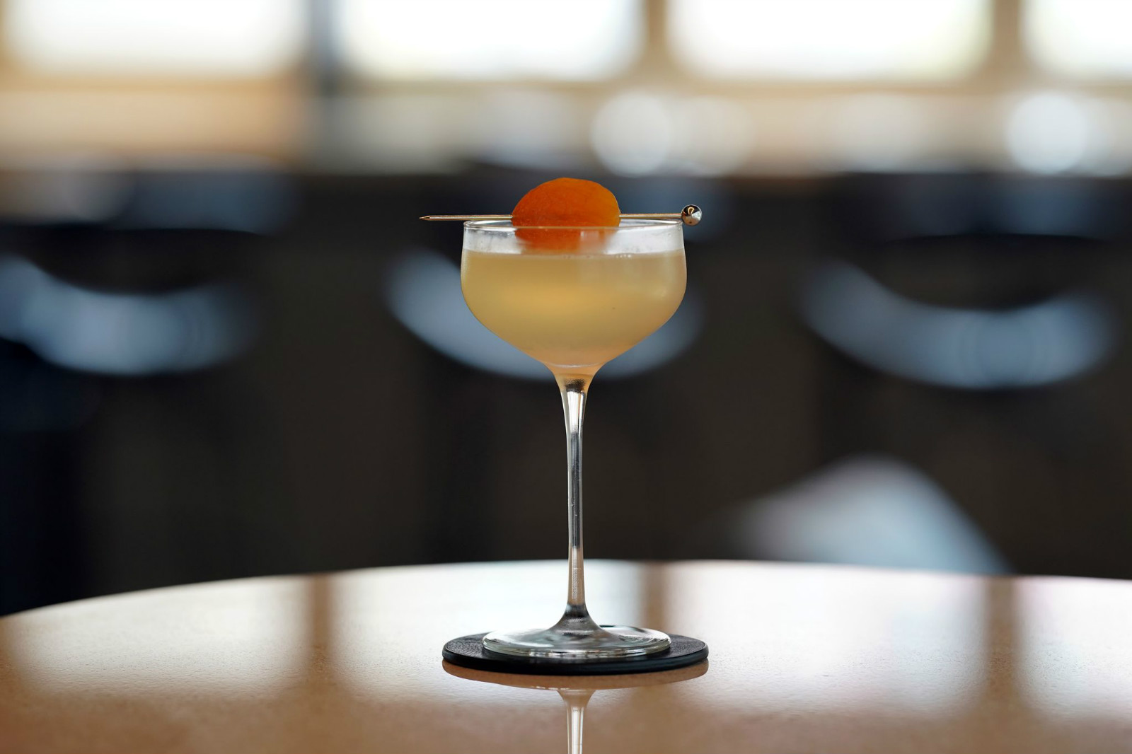 世界氈酒日 本地酒廠Two Moons Distillery舉行氈酒派對