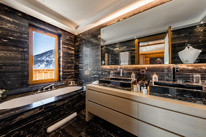 Ultima Courchevel - Bathroom Bath