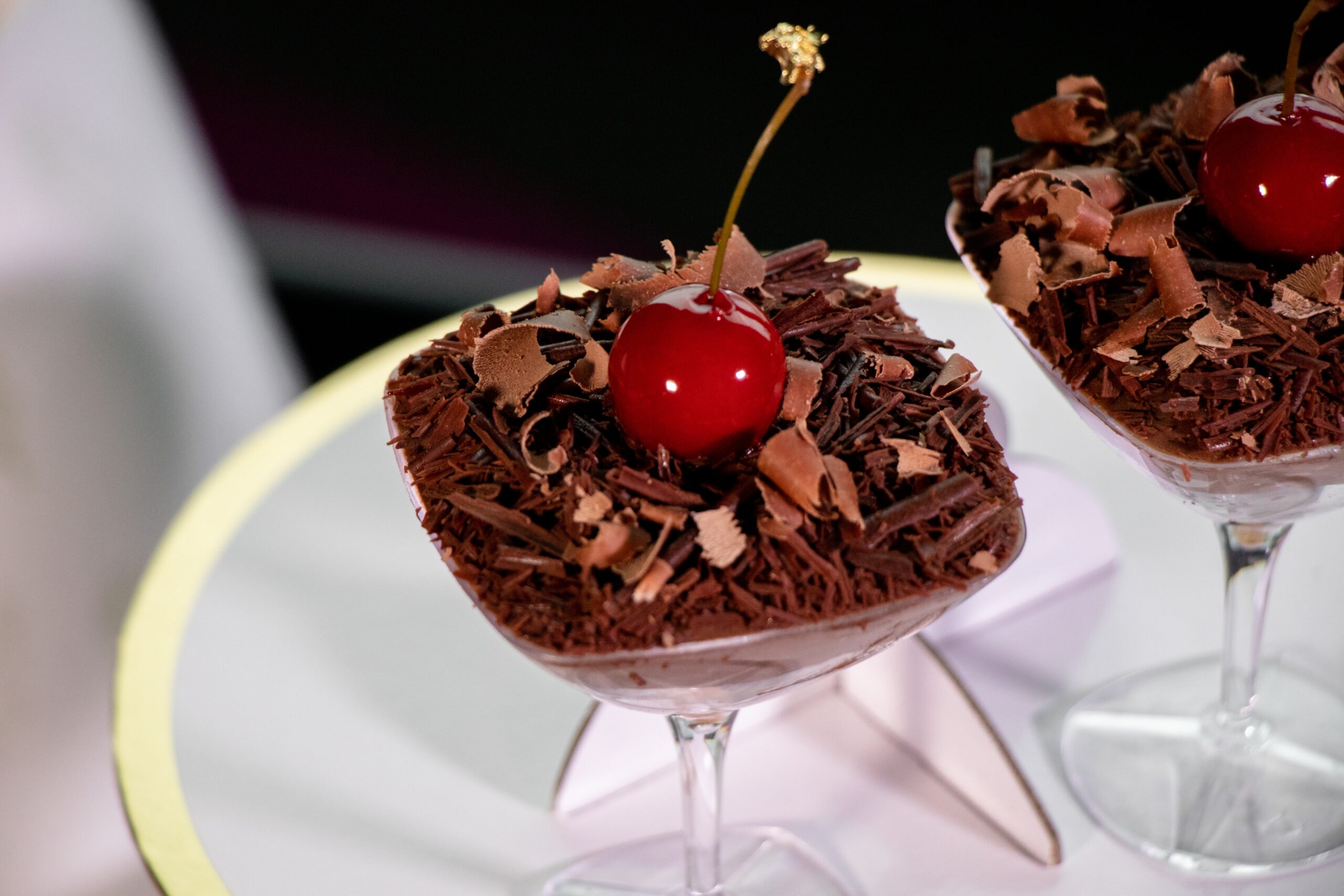 Cherry Black Forest Cake 車厘子黑森林